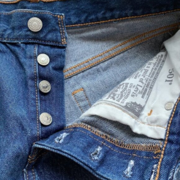New Levi’s 501 Denim Shorts NWOT - Picture 4 of 8